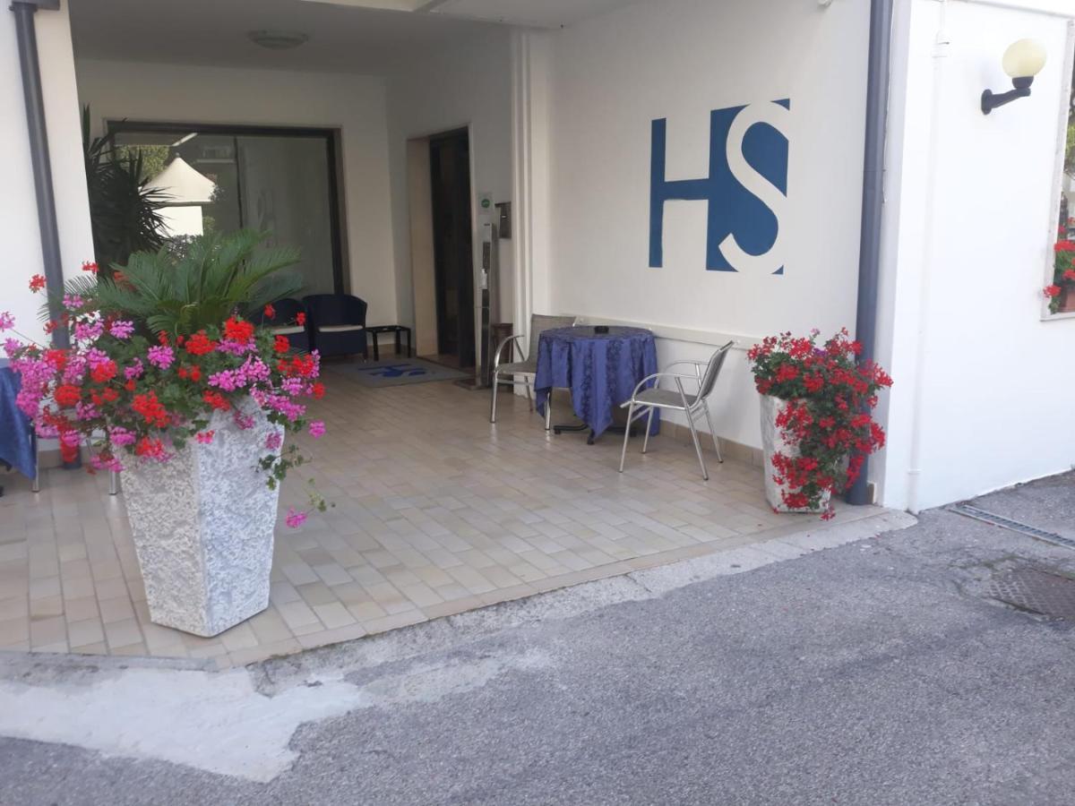Hotel Serenella Lido di Jesolo Eksteriør bilde